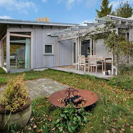 13305-1-hojby-hojby-lyngvej-45 Ferienhaus *