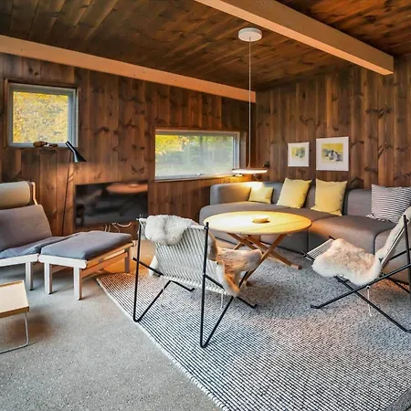 13305-1-hojby-hojby-lyngvej-45 Højby